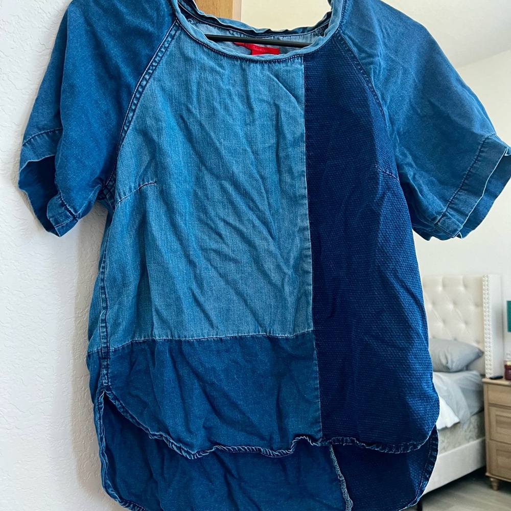 Chelsea & Violet Blue Colorblock Denim Top